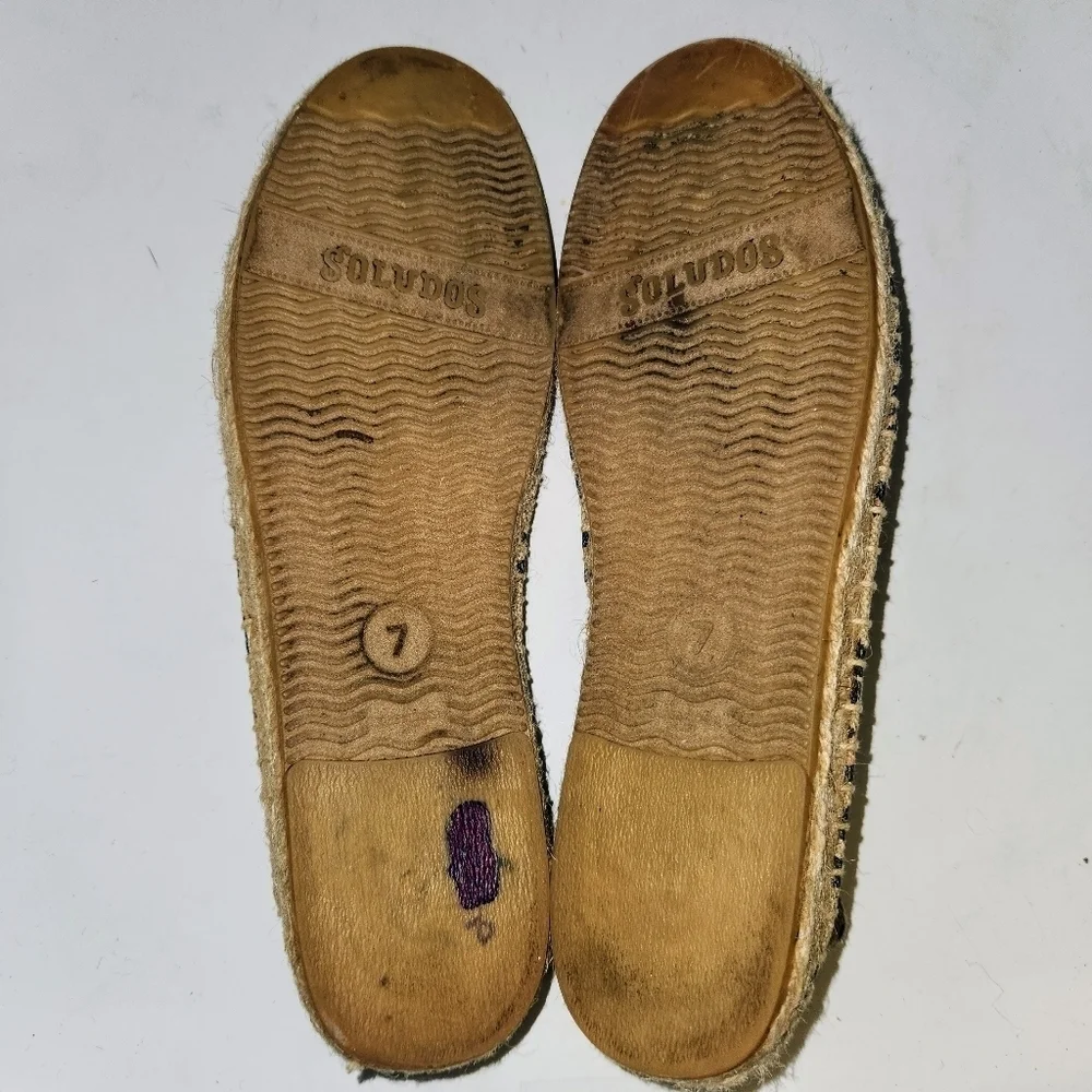 SOLUDOS Smoking Leopard Canvas Slipper Espadrilles In Maroon Black And Tan SZ 7